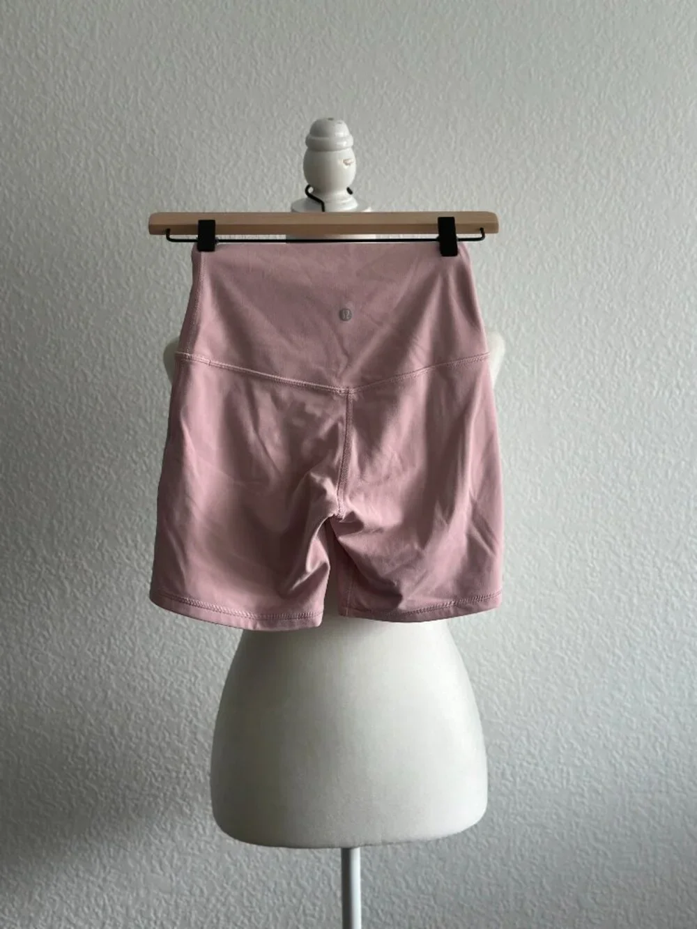 Lululemon Pink High Rise Biker Shorts Yoga Athletic Workout Shorts Size S - Picture 4 of 5